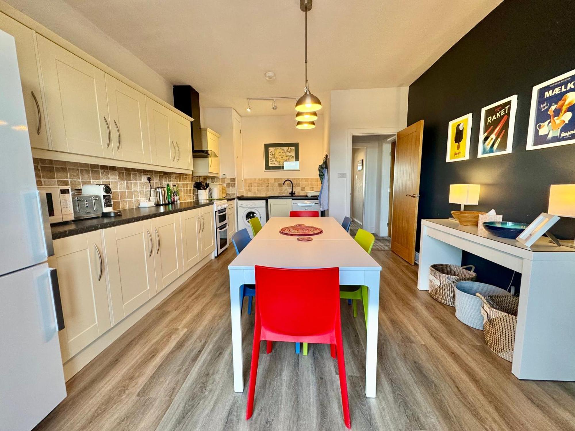 Lagoon View - Sea View- Pet Friendly - 2 Bed Apt - En-Suite ทรีอาร์ดดูร์ ภายนอก รูปภาพ