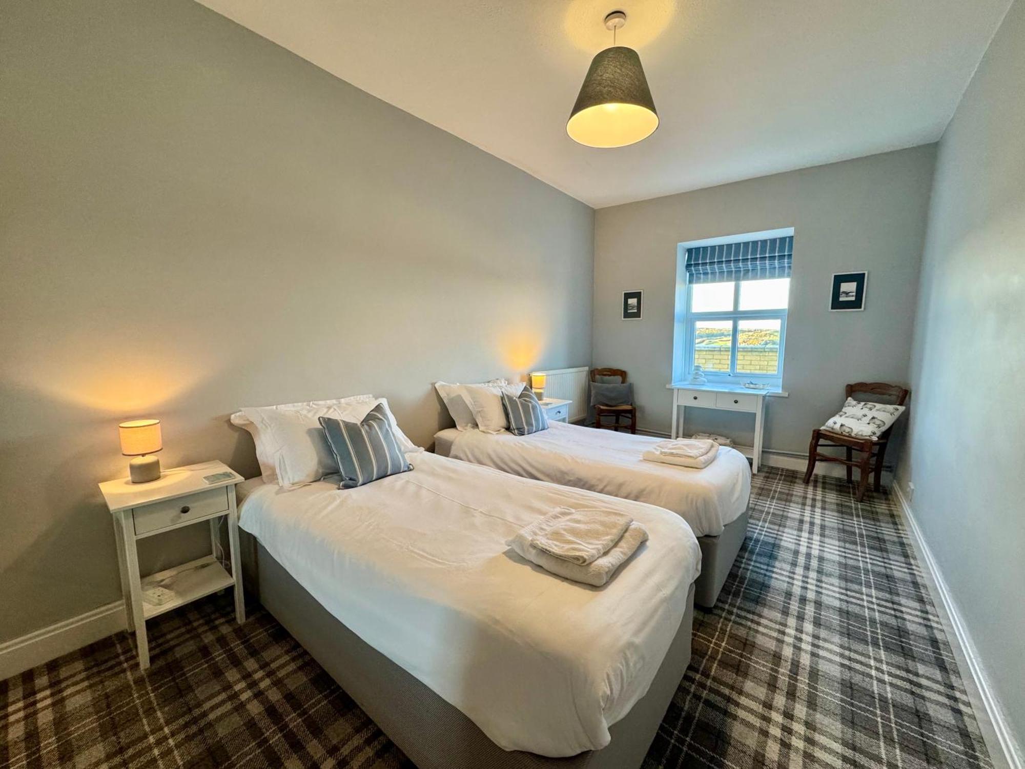 Lagoon View - Sea View- Pet Friendly - 2 Bed Apt - En-Suite ทรีอาร์ดดูร์ ภายนอก รูปภาพ